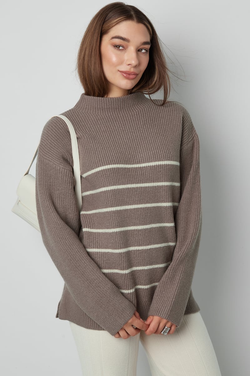 Basic Bliss trui - oranje roze